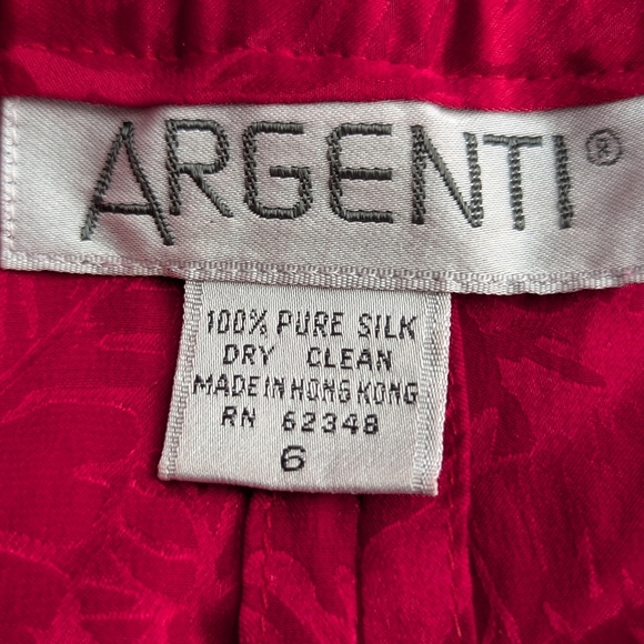 Vintage Argenti 100% Silk Red Skirt Suit Set Size 6 Made in Hong Kong - Picture 11 of 11
